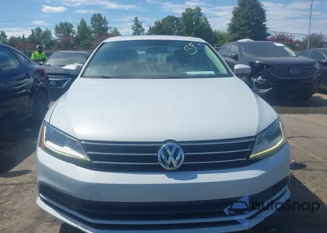 2017 Volkswagen Jetta 1.4T Se z USA, uszkodzony, nr VIN 3VWDB7AJ1HM280030